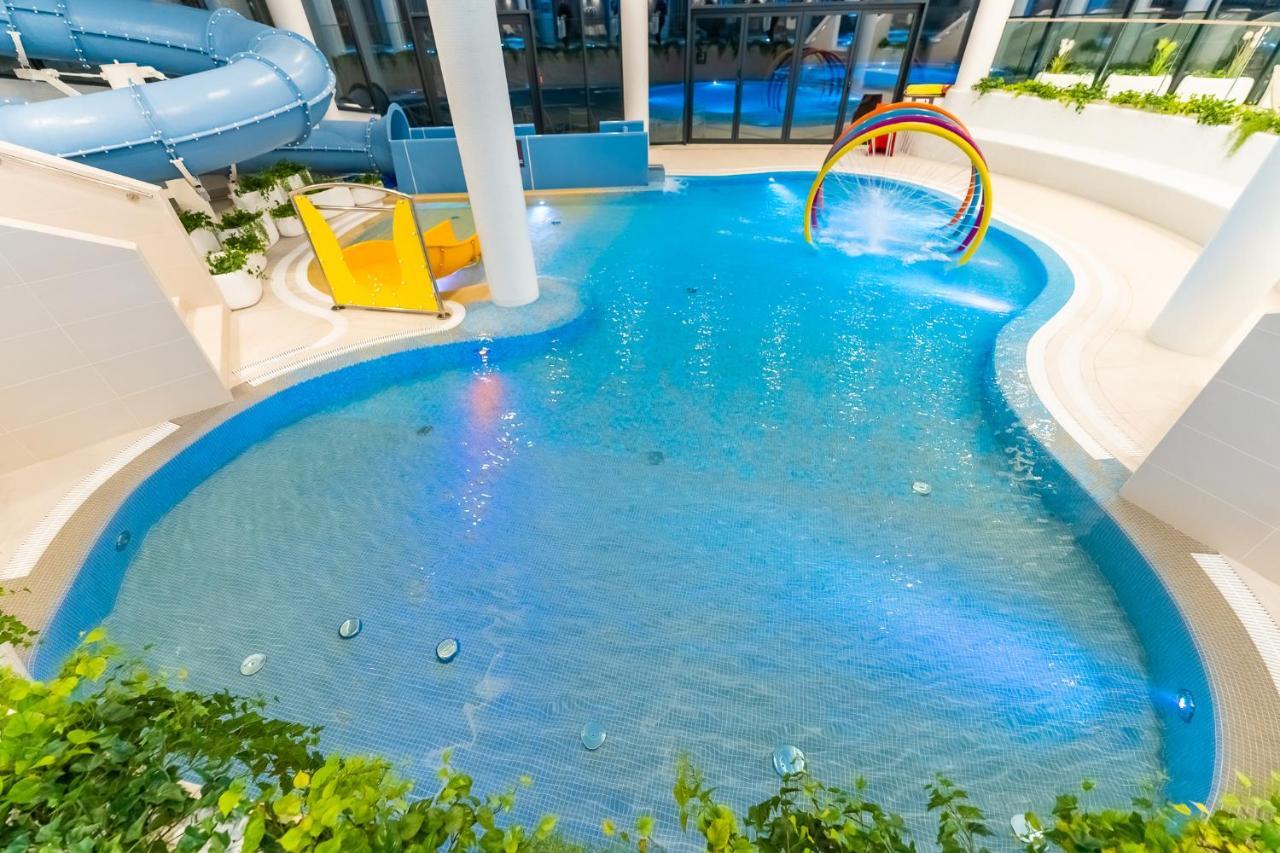 Apartamento Wave, Polanki Aqua W Kolobrzegu, Free Garage, Swimming Pool, Sauna And Other! Exterior foto