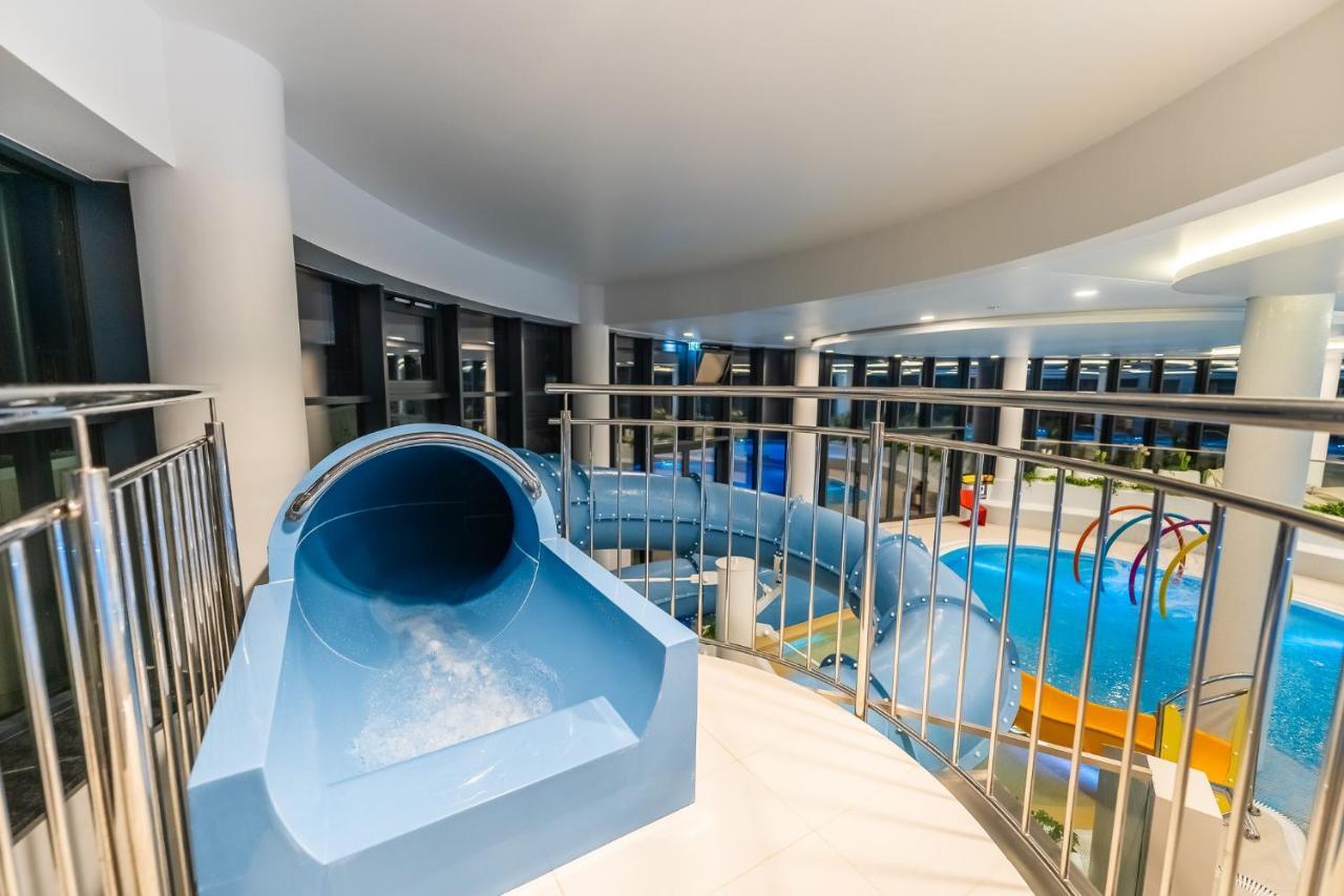 Apartamento Wave, Polanki Aqua W Kolobrzegu, Free Garage, Swimming Pool, Sauna And Other! Exterior foto