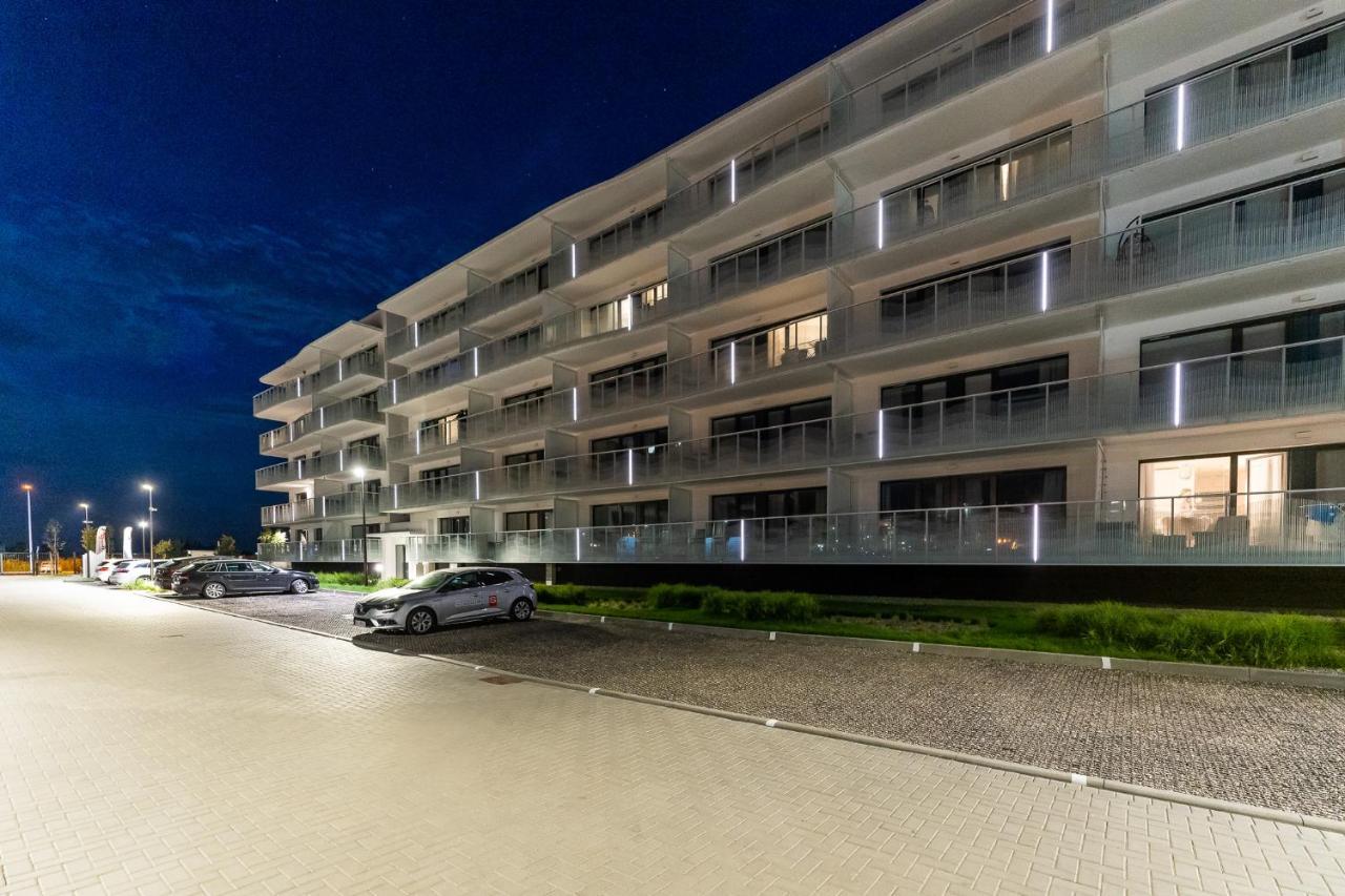 Apartamento Wave, Polanki Aqua W Kolobrzegu, Free Garage, Swimming Pool, Sauna And Other! Exterior foto