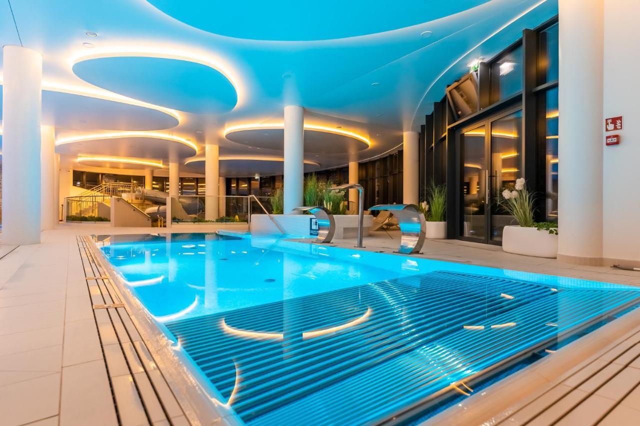 Apartamento Wave, Polanki Aqua W Kolobrzegu, Free Garage, Swimming Pool, Sauna And Other! Exterior foto