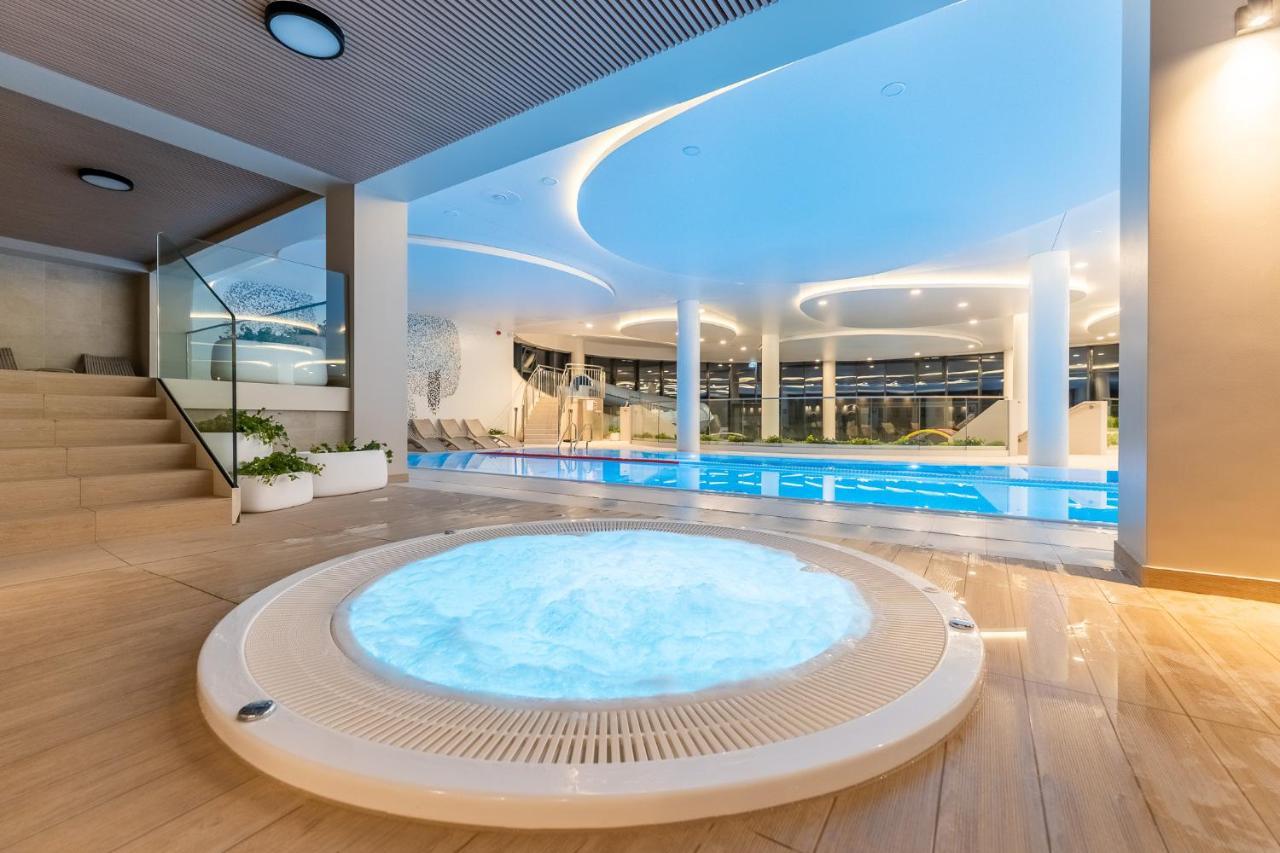 Apartamento Wave, Polanki Aqua W Kolobrzegu, Free Garage, Swimming Pool, Sauna And Other! Exterior foto