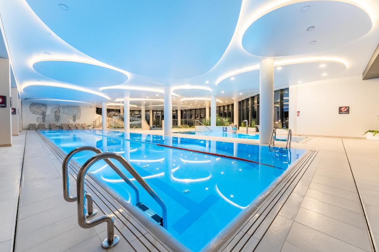 Apartamento Wave, Polanki Aqua W Kolobrzegu, Free Garage, Swimming Pool, Sauna And Other! Exterior foto