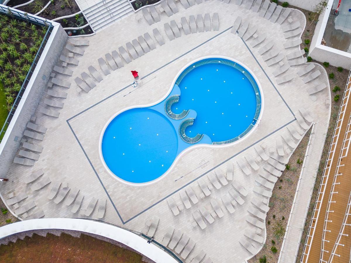 Apartamento Wave, Polanki Aqua W Kolobrzegu, Free Garage, Swimming Pool, Sauna And Other! Exterior foto
