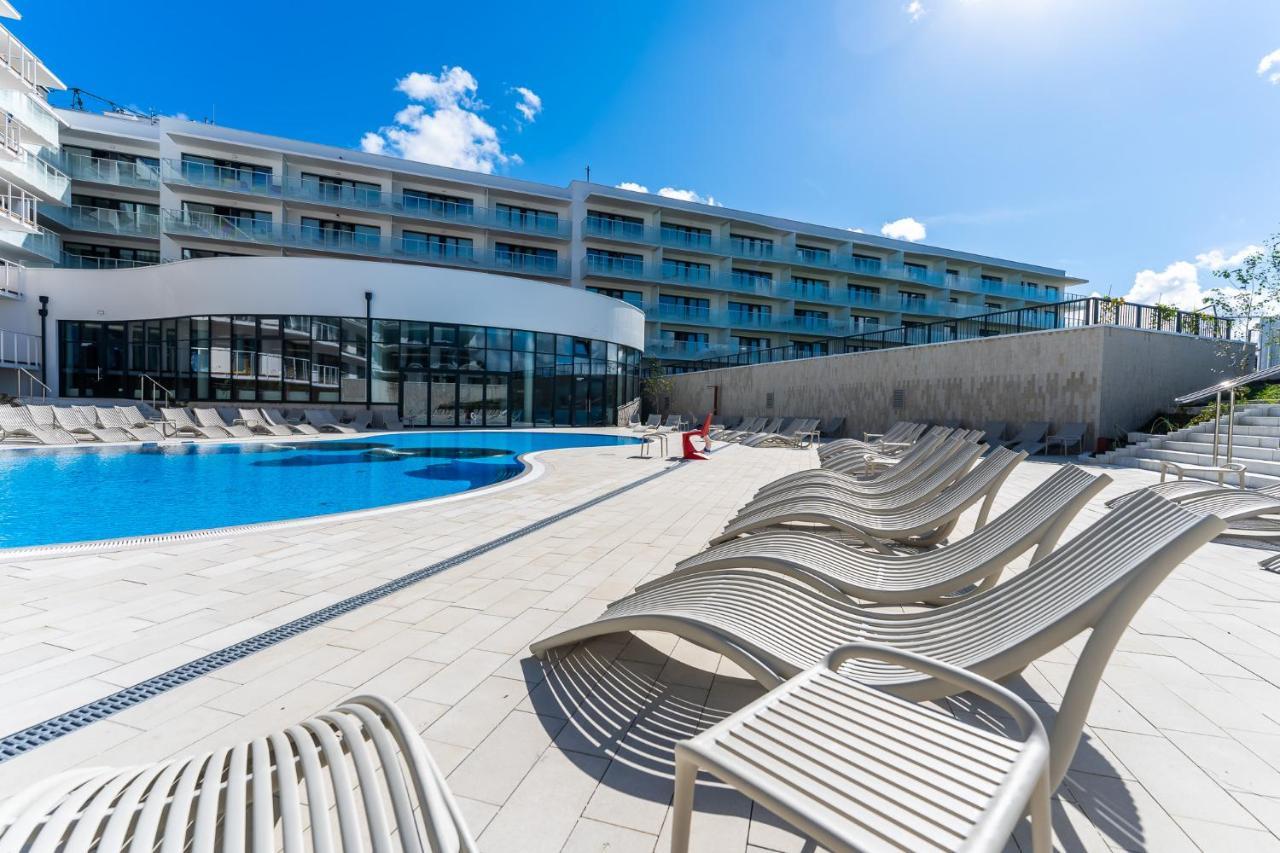 Apartamento Wave, Polanki Aqua W Kolobrzegu, Free Garage, Swimming Pool, Sauna And Other! Exterior foto