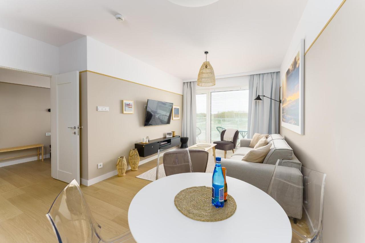 Apartamento Wave, Polanki Aqua W Kolobrzegu, Free Garage, Swimming Pool, Sauna And Other! Exterior foto